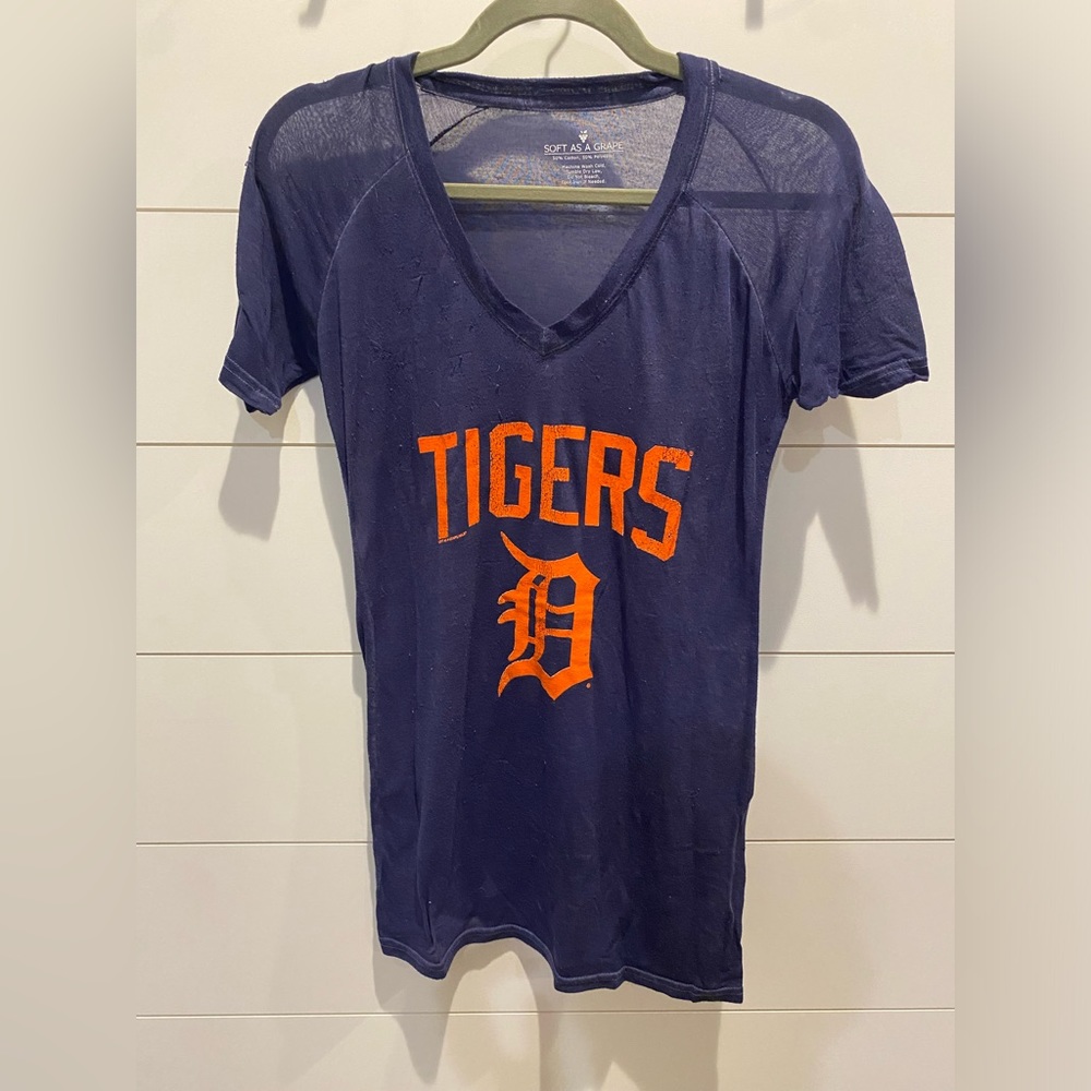 Women’s Detroit Tigers T-shirt